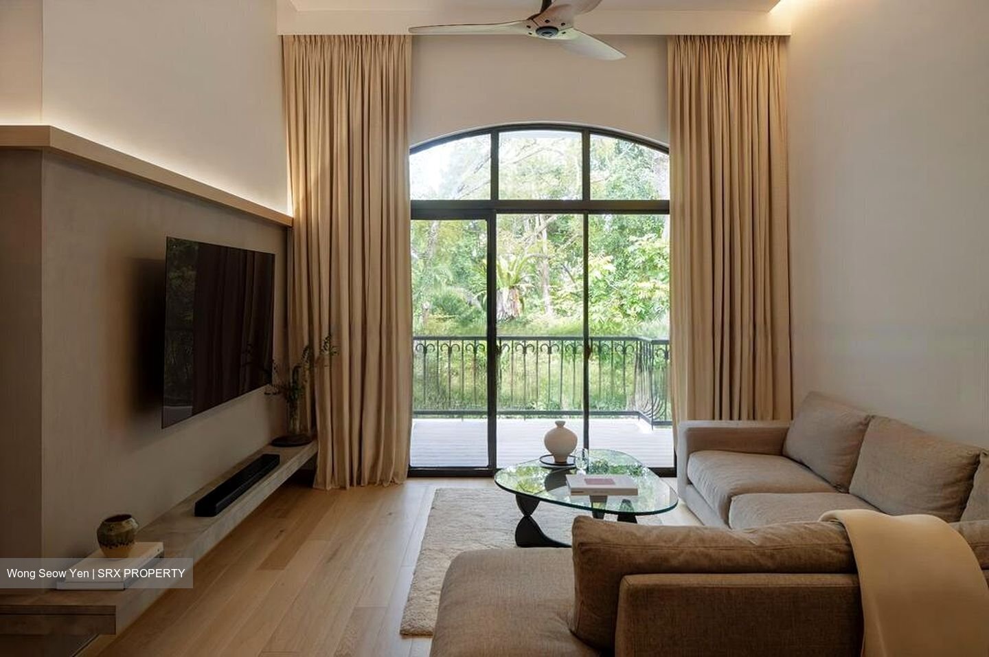 Tanglin Park (D10), Condominium #457571201